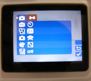 BenQ DC S40: Foťák pro veselé chvilky