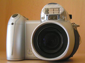 DiMAGE Z10: snadno, rychle... a levně