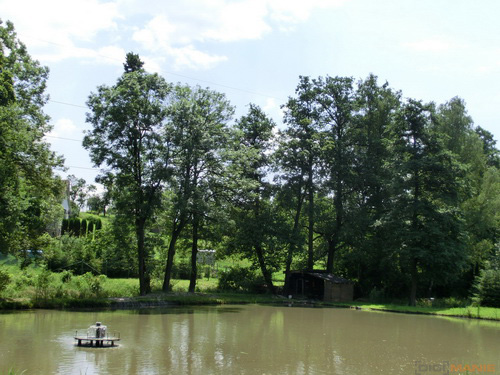 Casio EXILIM ZR100: kapesní formule