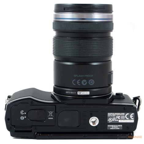 Olympus OM-D E-M5: elegantní fotokladivo