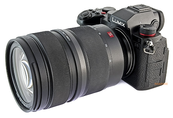 Panasonic Lumix S Pro 24-70mm F2.8 