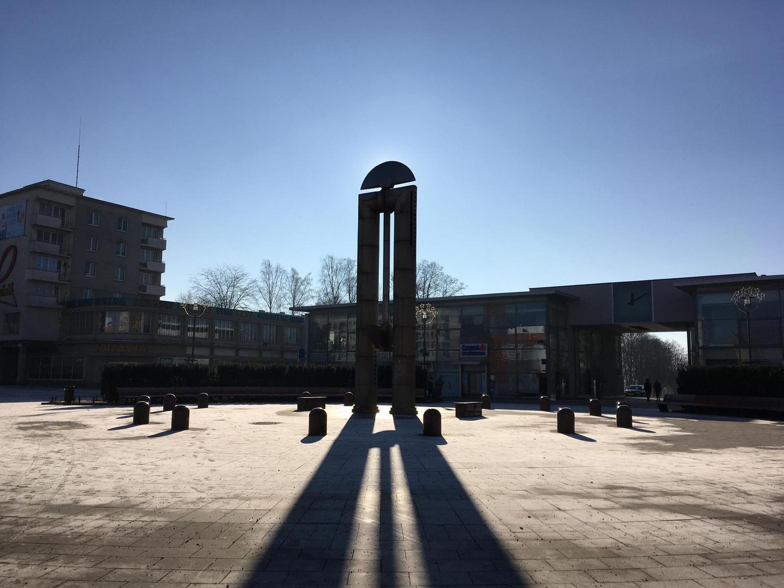 Apple iPhone SE: kompaktní silák