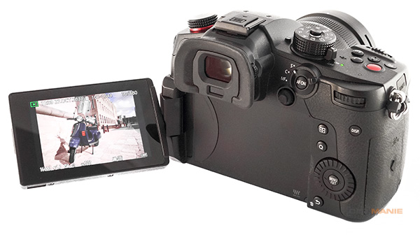 Panasonic Lumix GH5 II: nejen pro vloggery