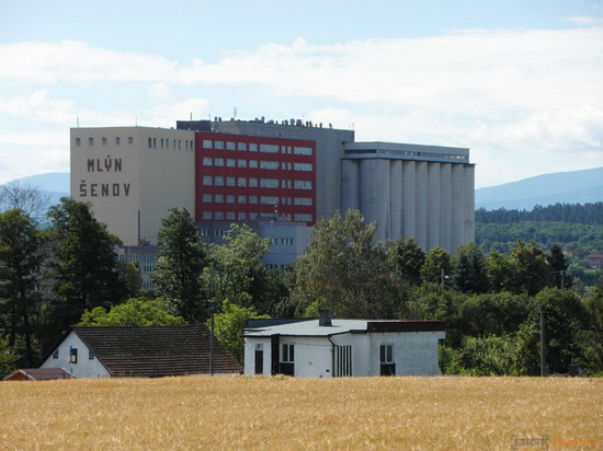 Samsung WB850F: fotící bezdrátová navigace?