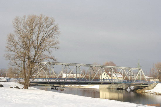 Samsung NX1000: sněhobílý bezdrát