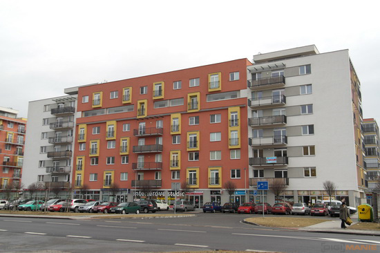 Samsung 18-200mm F3.5-6.3 ED OIS