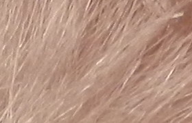 Nikon Coolpix S9100: rudý bojovník