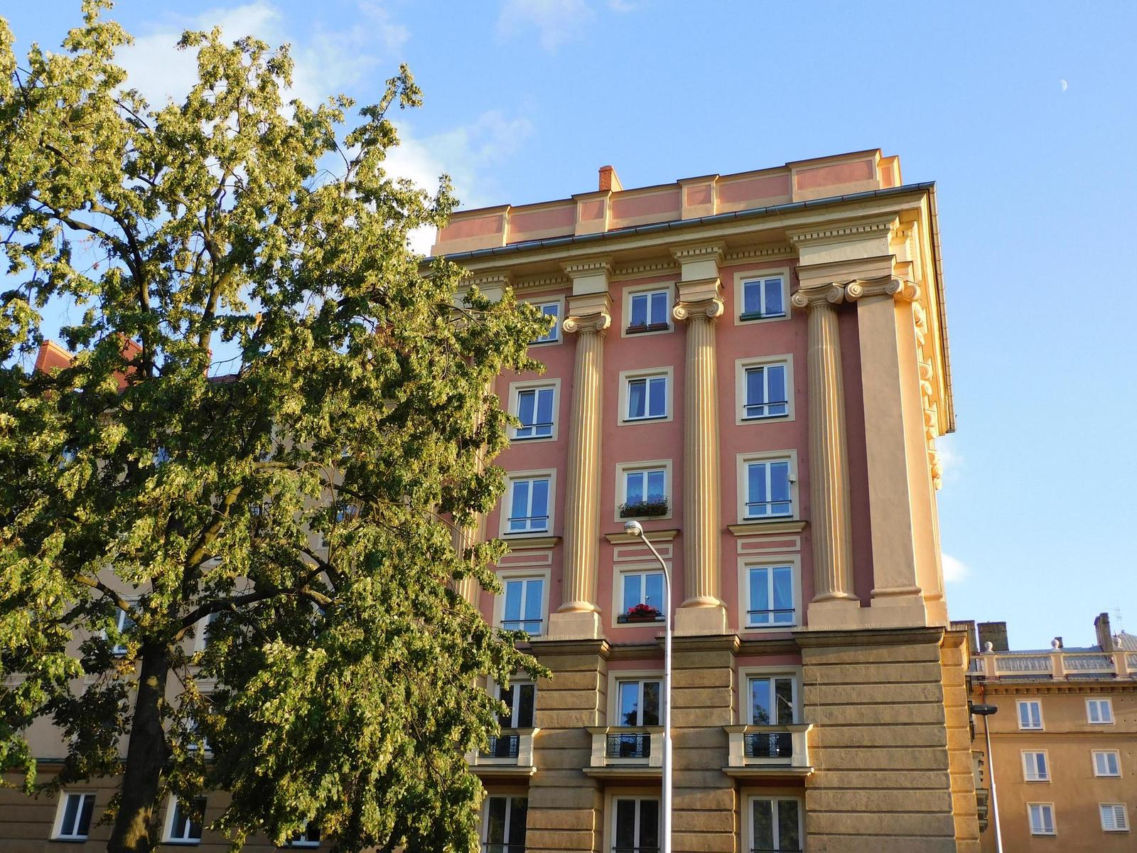 Nikon Coolpix B600: kamarád do přírody