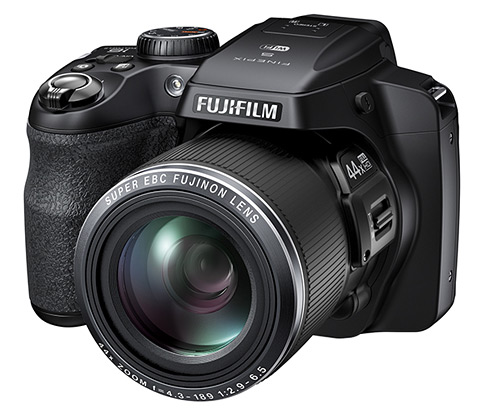 Ultrazoom Fujifilm FinePix S8400W s Wi-Fi připojením