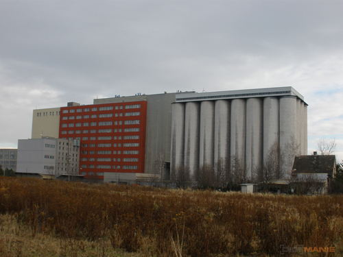 Olympus FE-370: stabilní zoom za hubičku