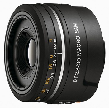 Sony uvedlo nové DSLR Alpha 230, 330, 380, objektivy a blesk