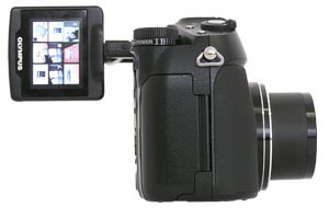 Olympus Camedia C-5060: Kompakt se širokým okem