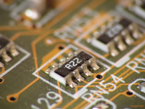 Canon PowerShot SX30 IS: sebevědomý rekordman