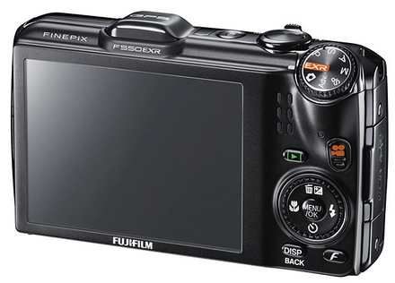 Malé ultrazoomy Fujifilm FinePix F500EXR a F550EXR