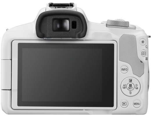 Canon uvedl low-endový EOS R50 s APS-C senzorem