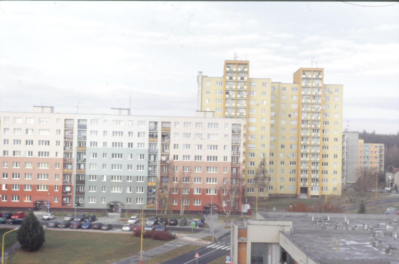 Canon CanoScan 5600F: levně na knihy i kinofilmy