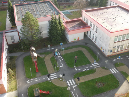 Samsung ST1000: nabitý technologiemi