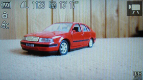 Canon PowerShot SX220/SX230 HS: (pří)jemná evoluce