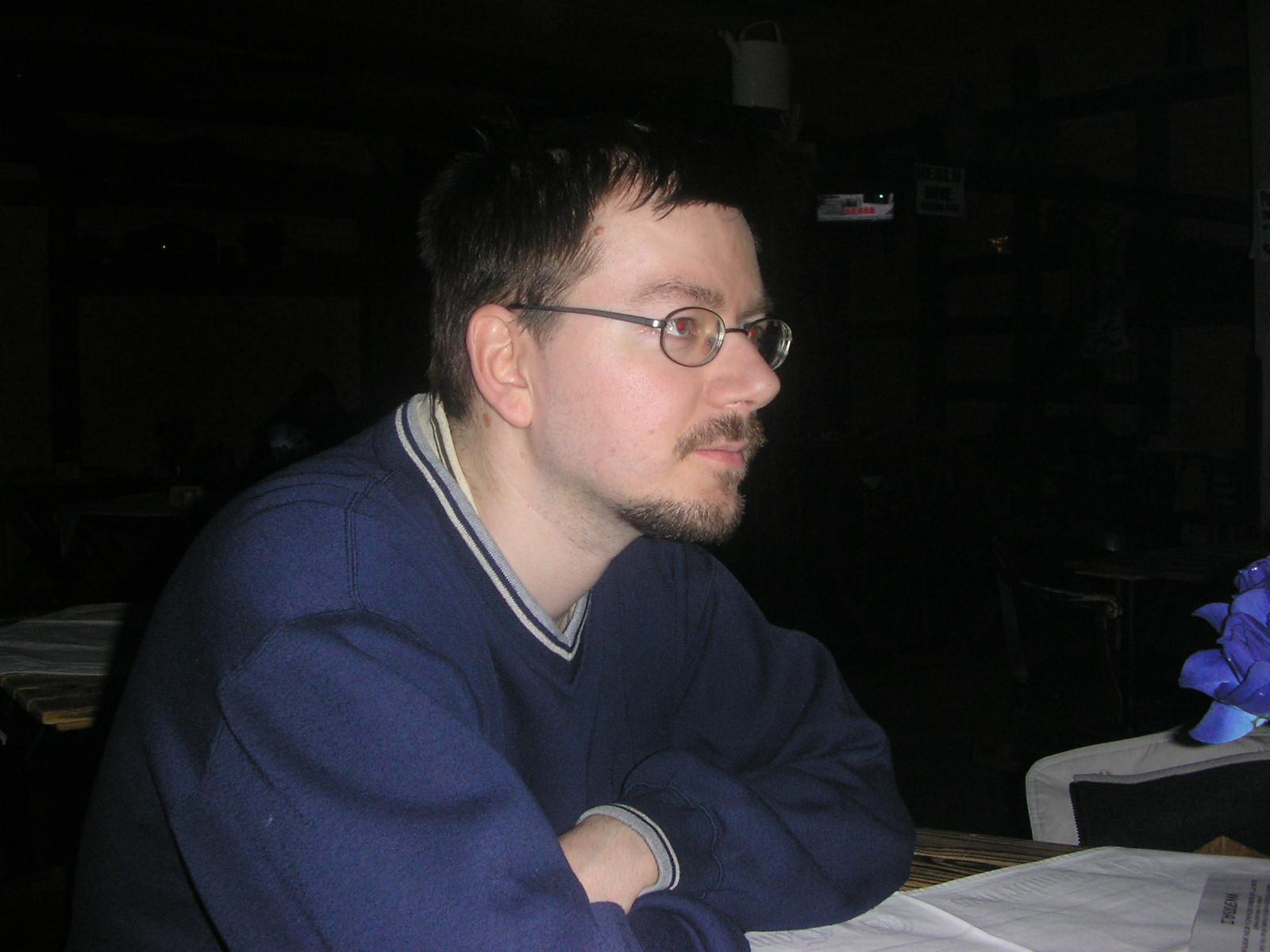 AZ-2: automat s velkým displejem