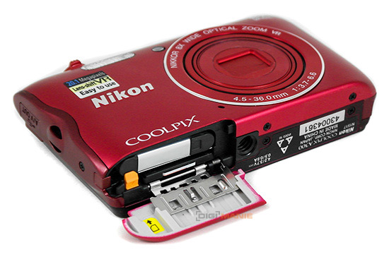 Nikon Coolpix A300: makrodrobek