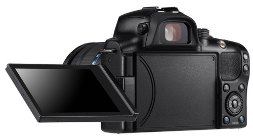 Dlouho očekávaný Samsung NX20 konečně představen