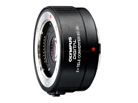 Olympus P-1 a Nikon D40X