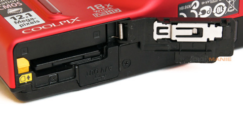 Nikon Coolpix S9100: rudý bojovník