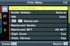 Olympus XZ-1: trefa do černého