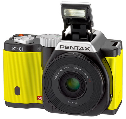 Pentax představuje K-01, CSC fotoaparát s APS-C čipem
