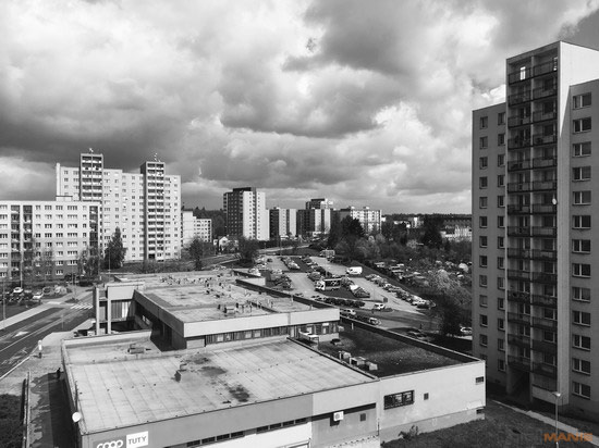 Apple iPhone SE: kompaktní silák