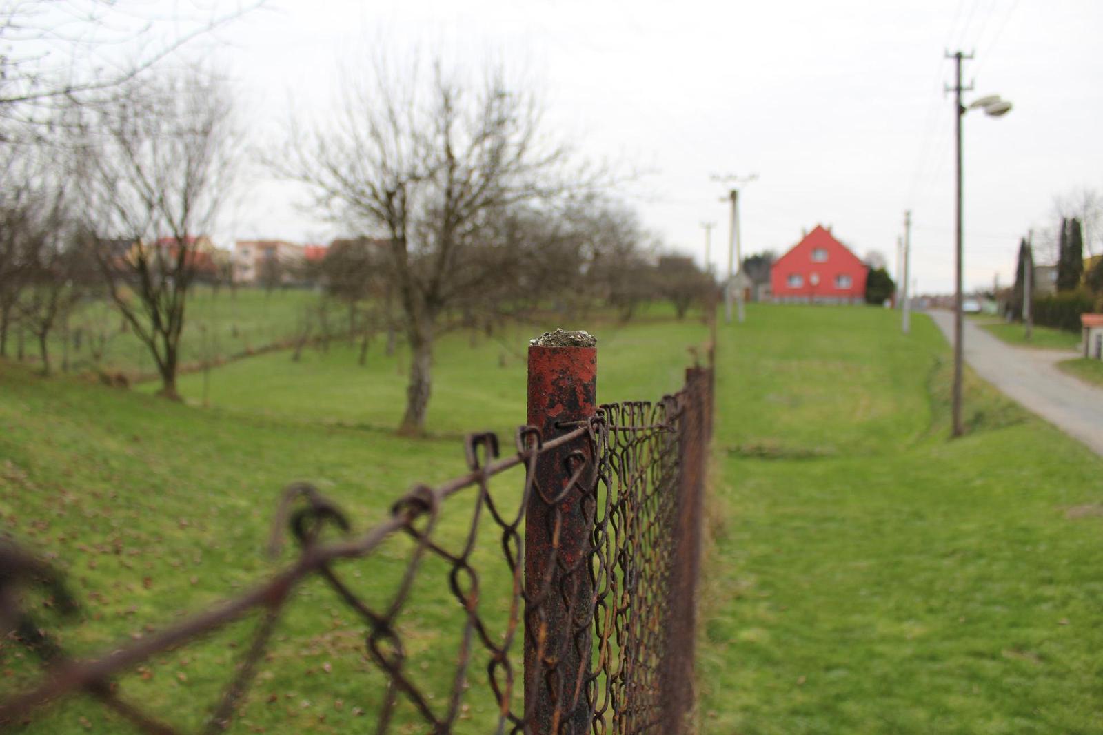 DSLR vs kompakt: Canon EOS 1200D s 18-55mm, Sony RX100