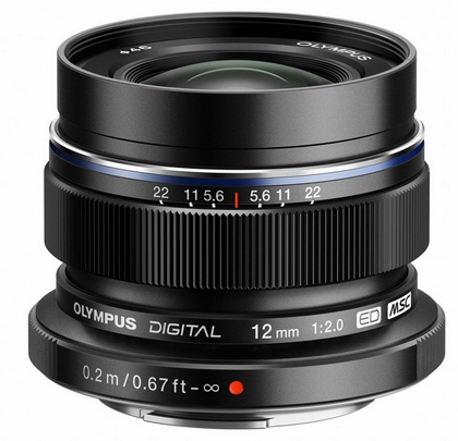 Nový Olympus PEN E-PL7 s otočným displejem