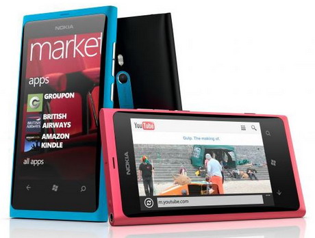 Nokia Lumia 710 a 800 aneb N9 s Windows Phone?