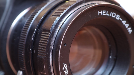 Makro fotografie ze Sony Cyber-shot RX100 (4K video)