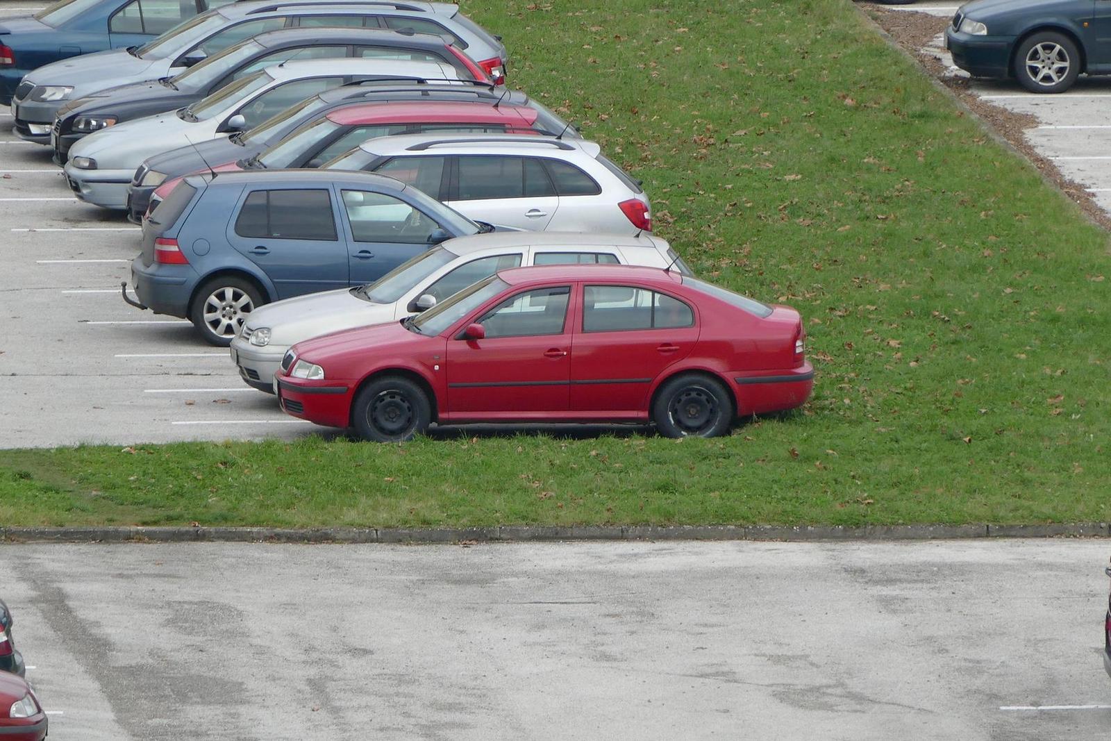 Panasonic Lumix FZ1000: legenda je zpátky