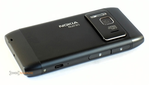 Nokia N8: lepší než kompakt?