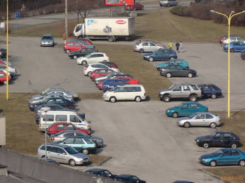 Sony Cyber-shot W570: jde to i s 16 megapixely