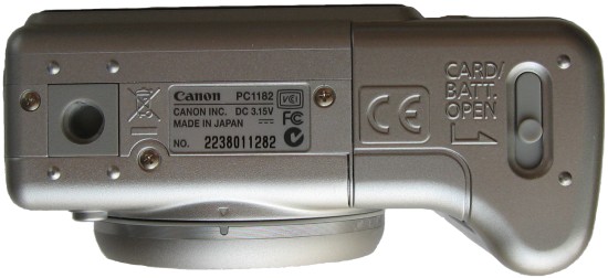 Canon PowerShot A700: Mezi kompaktem a ultrazoomem