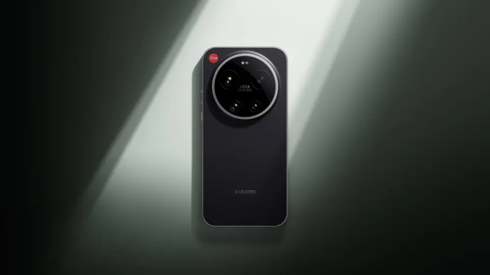 Leica Leitzphone powered by Xiaomi
