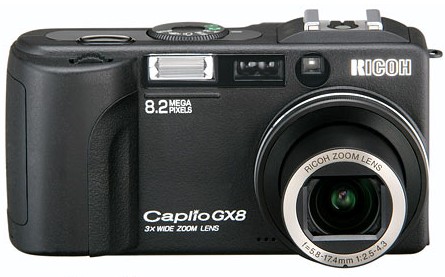 Ricoh Caplio GX8: Širokých 8 Mega
