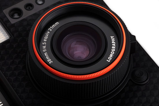 Instantní Lomo'Instant Magellan s velmi širokoúhlým objektivem