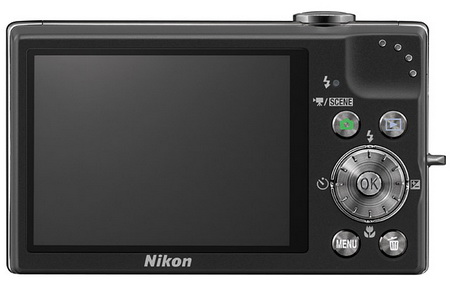 Dva nové kompakty Nikon Coolpix S570 a S640