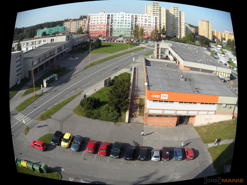 Samsung WB210: dotkněte se 21 milimetrů!