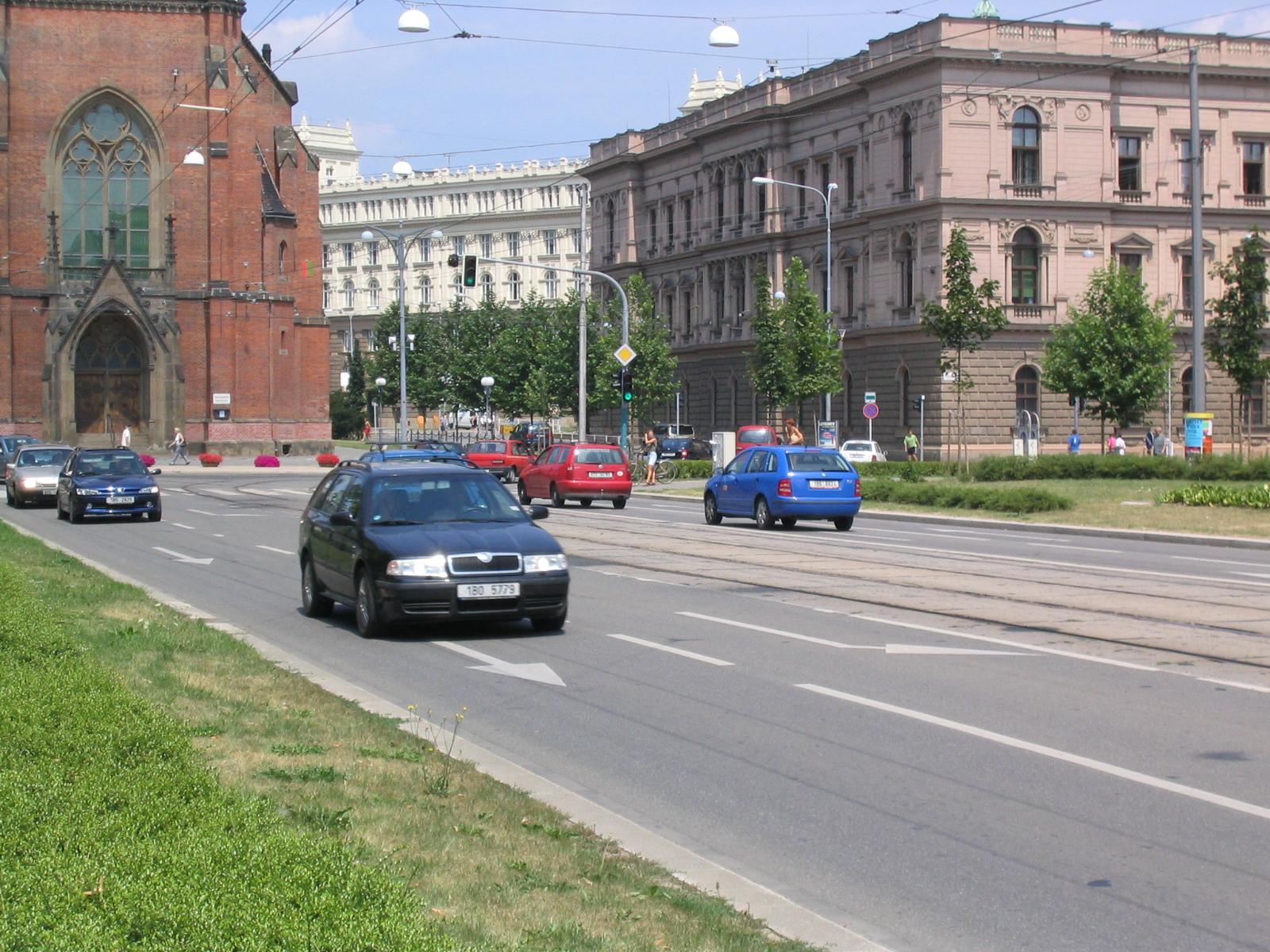 Canon Digital Ixus II: miniatura do kapsy