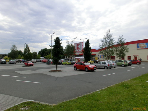 Casio EXILIM ZR100: kapesní formule