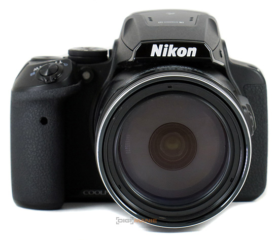 Nikon Coolpix P900: paparazzi