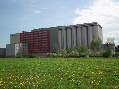 Fujifilm FinePix HS10: ultrazoom roku?