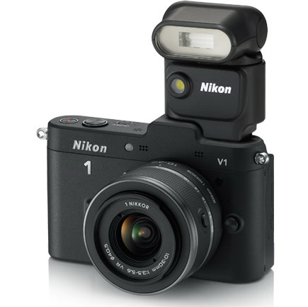 Nikon 1: bezzrcadlovky V1 a J1 jsou tu!