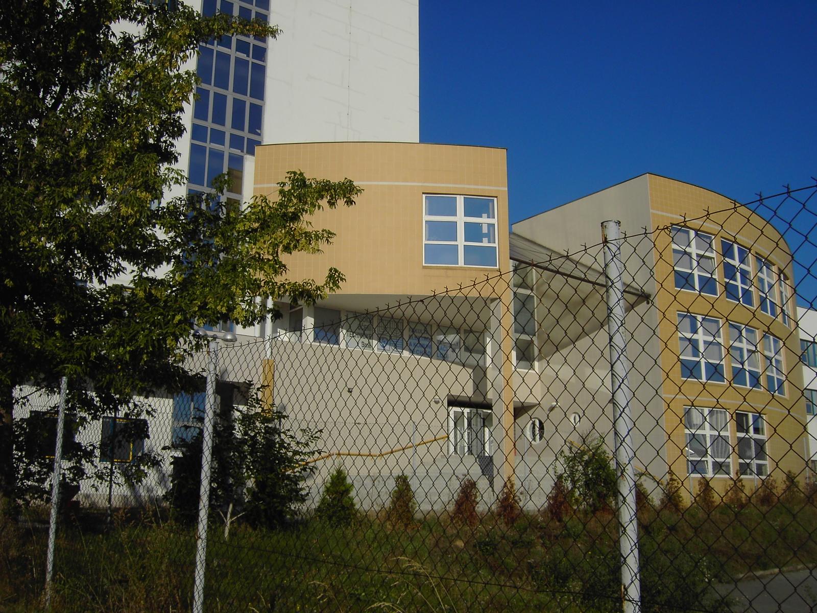 Umax Premier 6331 Zoom: slušný kompakt