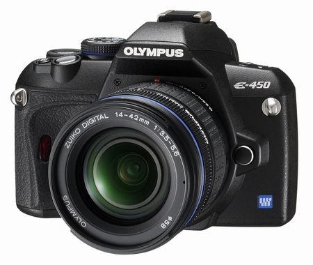 Olympus představil novou zrcadlovku E-450